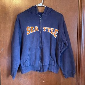 Embroidered Seattle zip-up hoodie sweatshirt